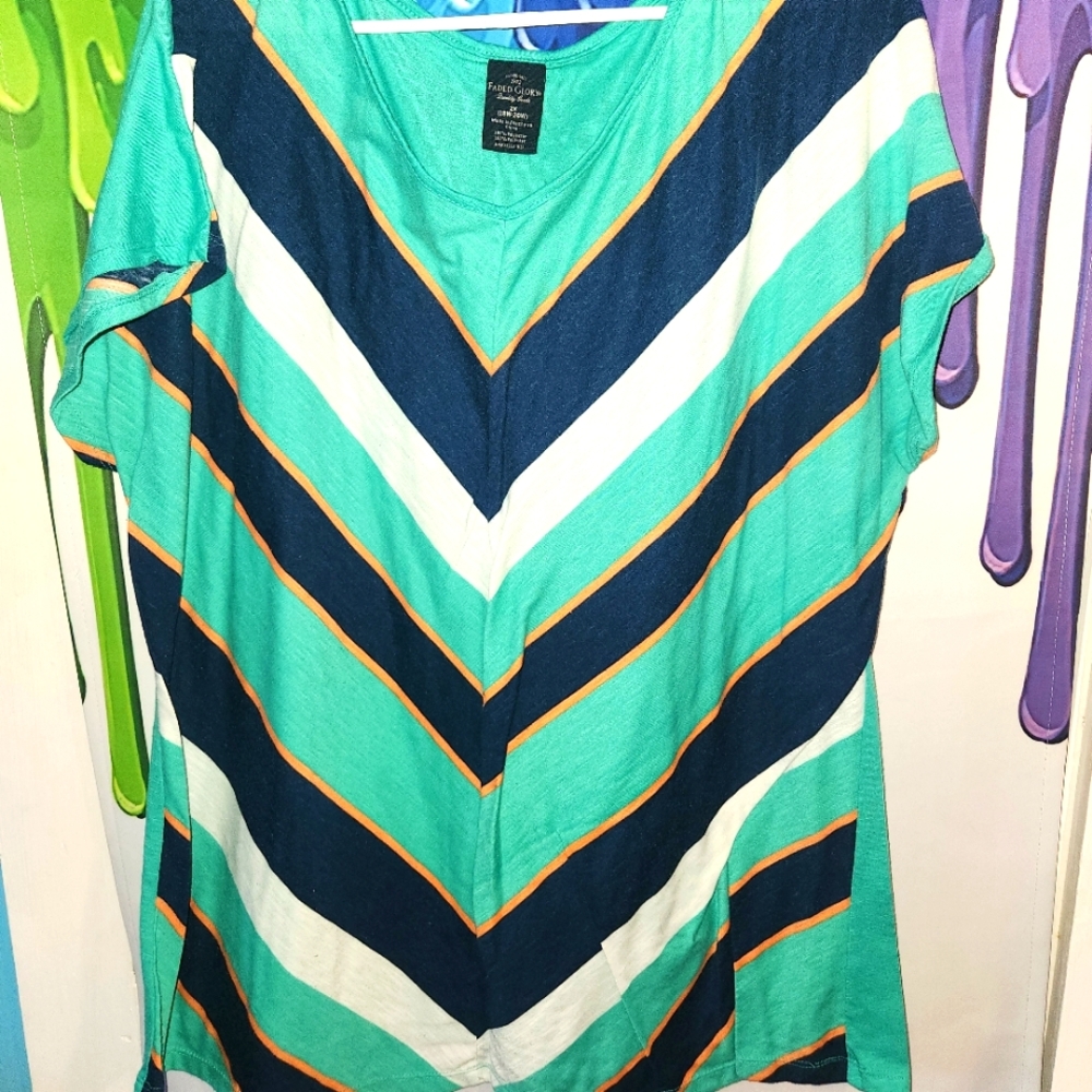 2X, Striped Chevron Women's Top